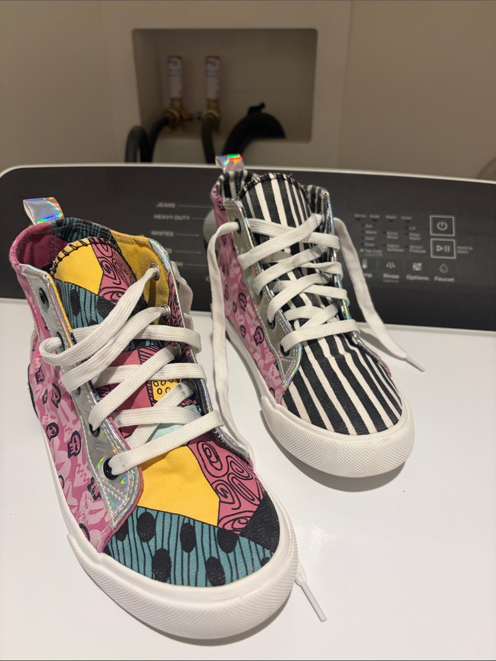 Disney Kids High-Top Sneakers in Pink, Yellow, Teal, Black & White